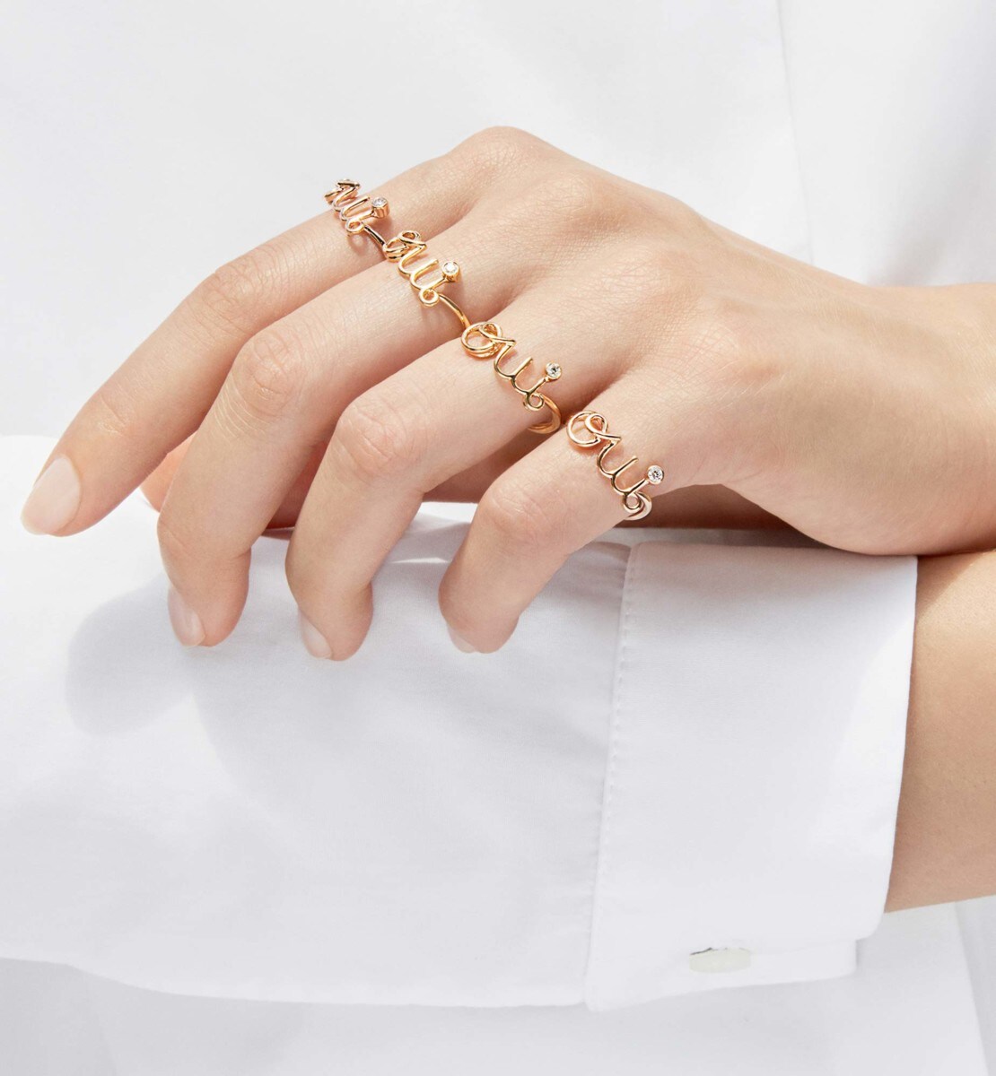 OUI RING IN 18K YELLOW GOLD AND DIAMOND