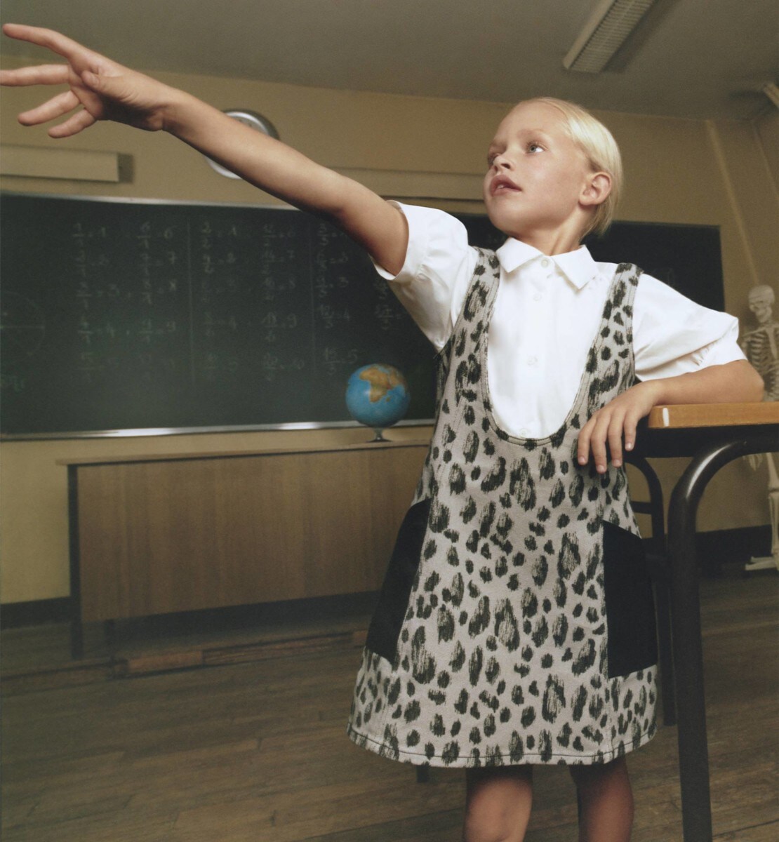 Robe enfant Gabardine de coton imprimé léopard gris et noir et toile technique déperlante noire