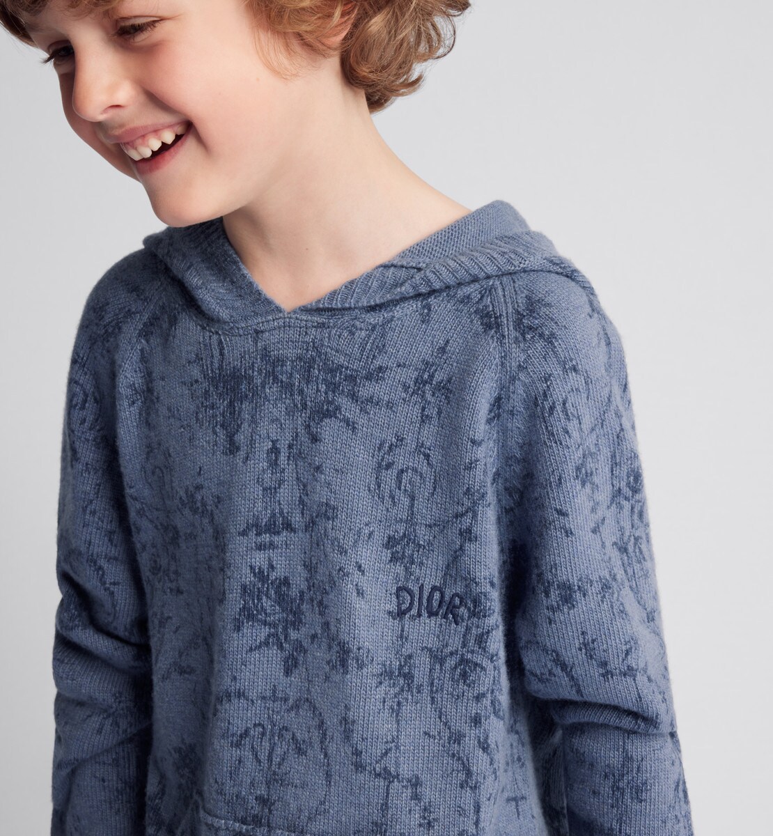 Pull à capuche enfant Maille de laine et cachemire mélangés imprimé Toile de Jouy bleu
