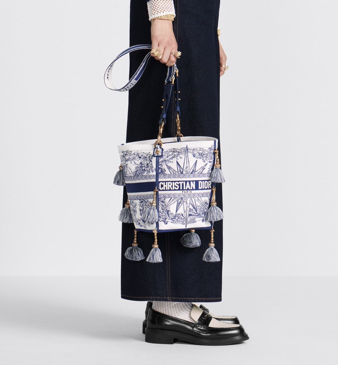 Sac seau D-Bubble Small Broderie Rêve d'Infini bleu multicolore