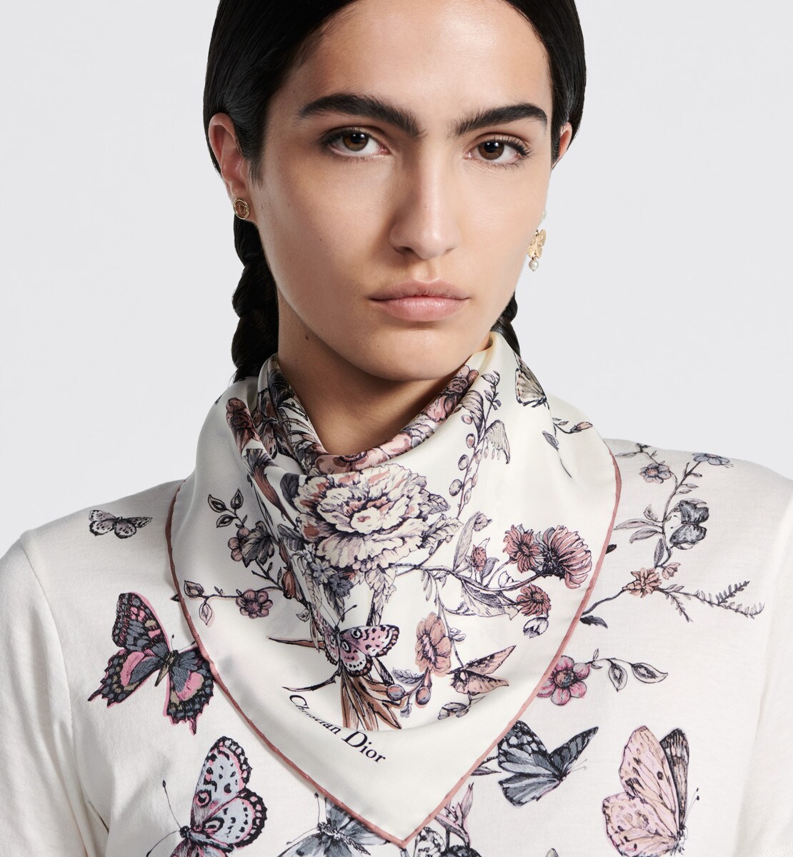 Carré 90 Toile de Jouy Mexico Twill de soie blanc et rose pastel