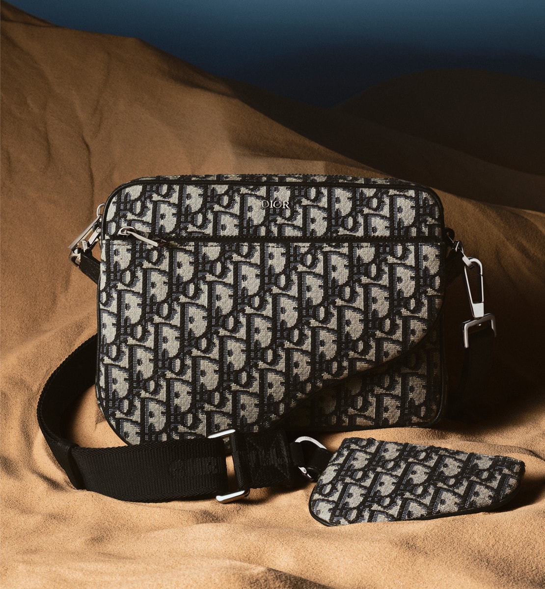 Triple Pouch Saddle Toile jacquard Dior Oblique beige et noir