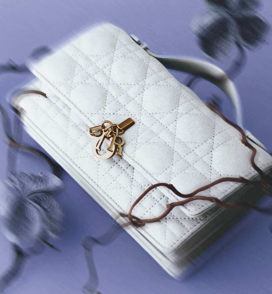 Mini sac Miss Dior Cuir d'agneau Cannage couleur latte