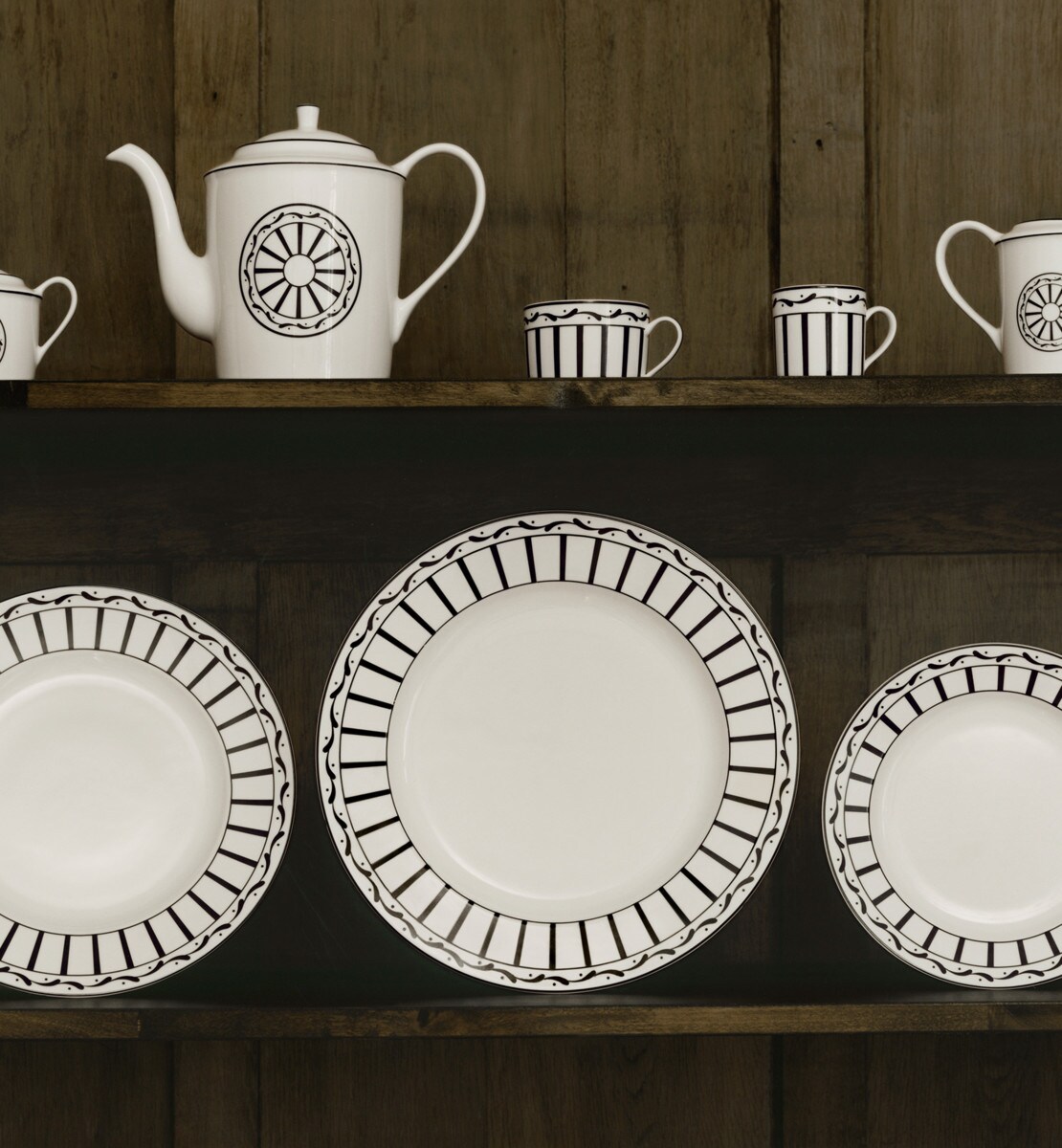 Assiette de présentation Monsieur Dior, blanc et noir