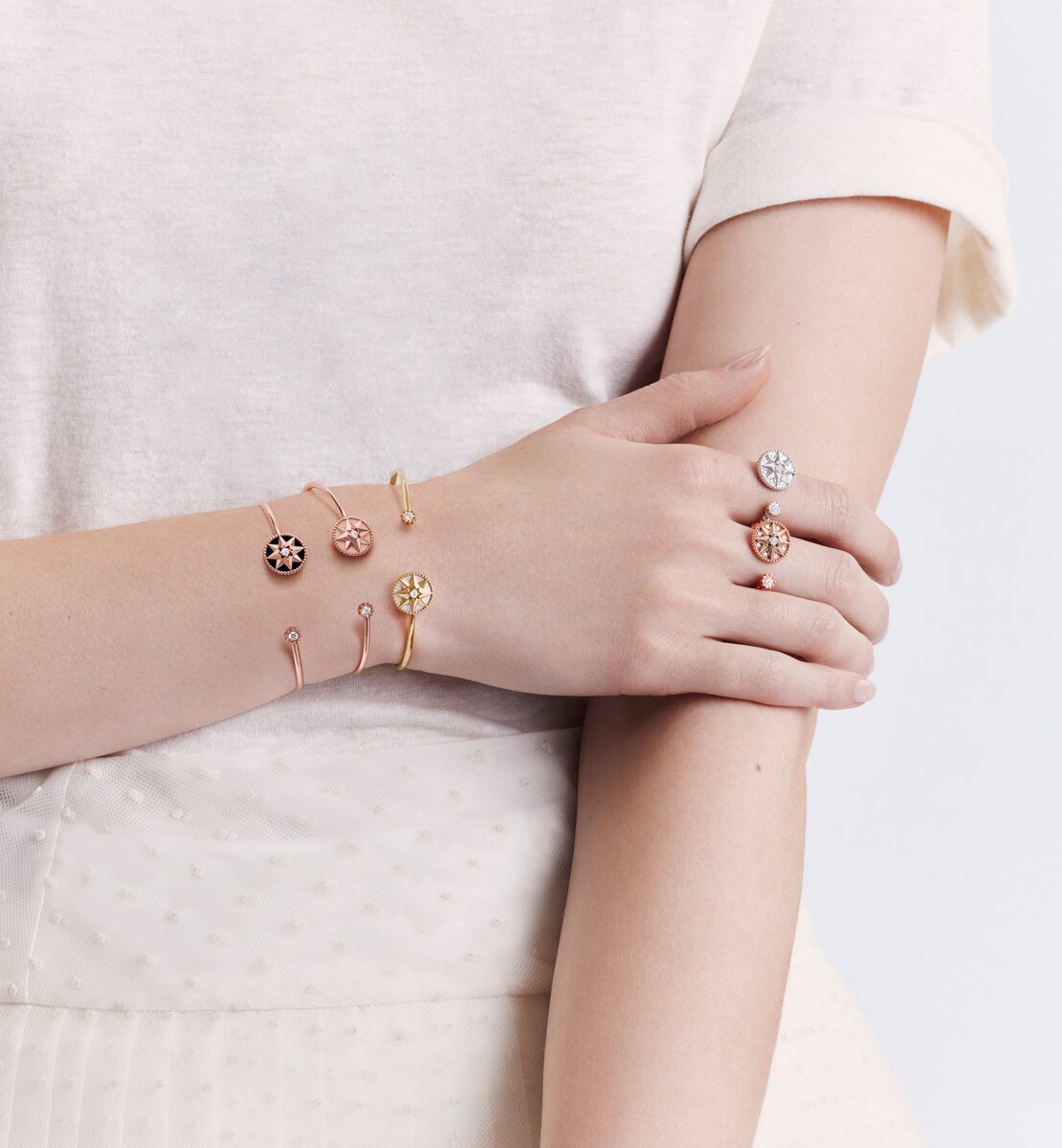 Bracelet Rose des vents Or rose, diamants et opale rose