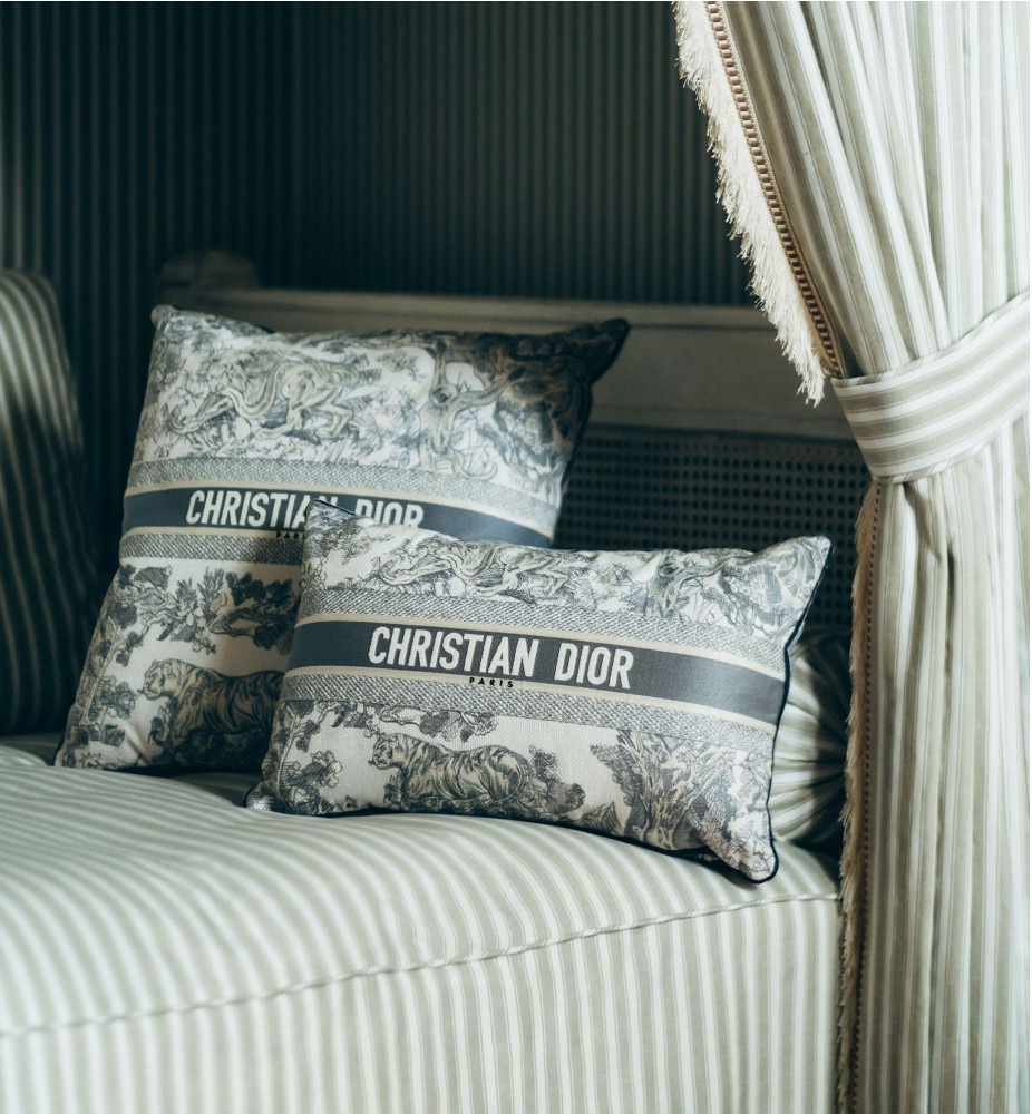 Grand coussin rectangulaire Toile de Jouy, gris