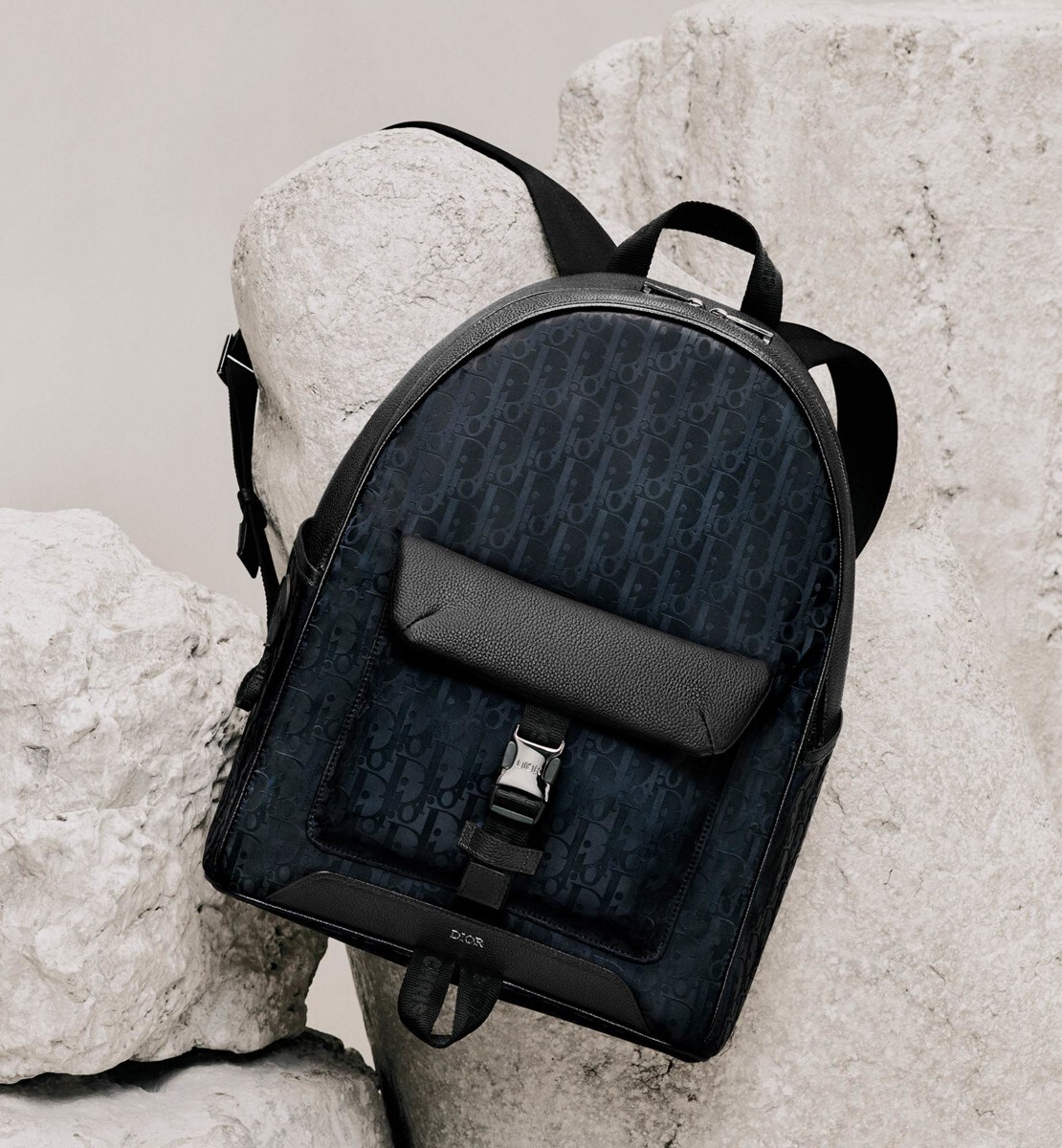 Sac à dos Dior Explorer Tissu technique Dior Oblique Mirage et cuir de veau grainé noirs