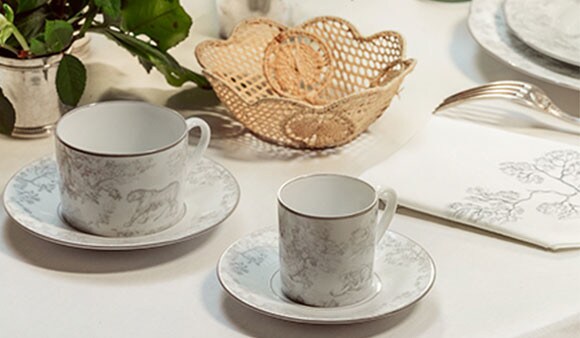 茹伊印花餐具：精湛工艺