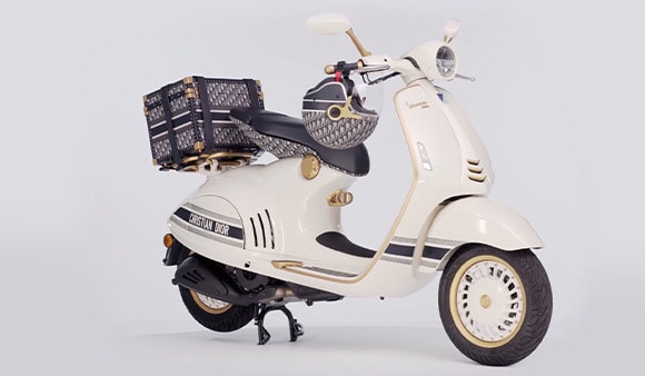 VESPA 946 CHRISTIAN DIOR 
