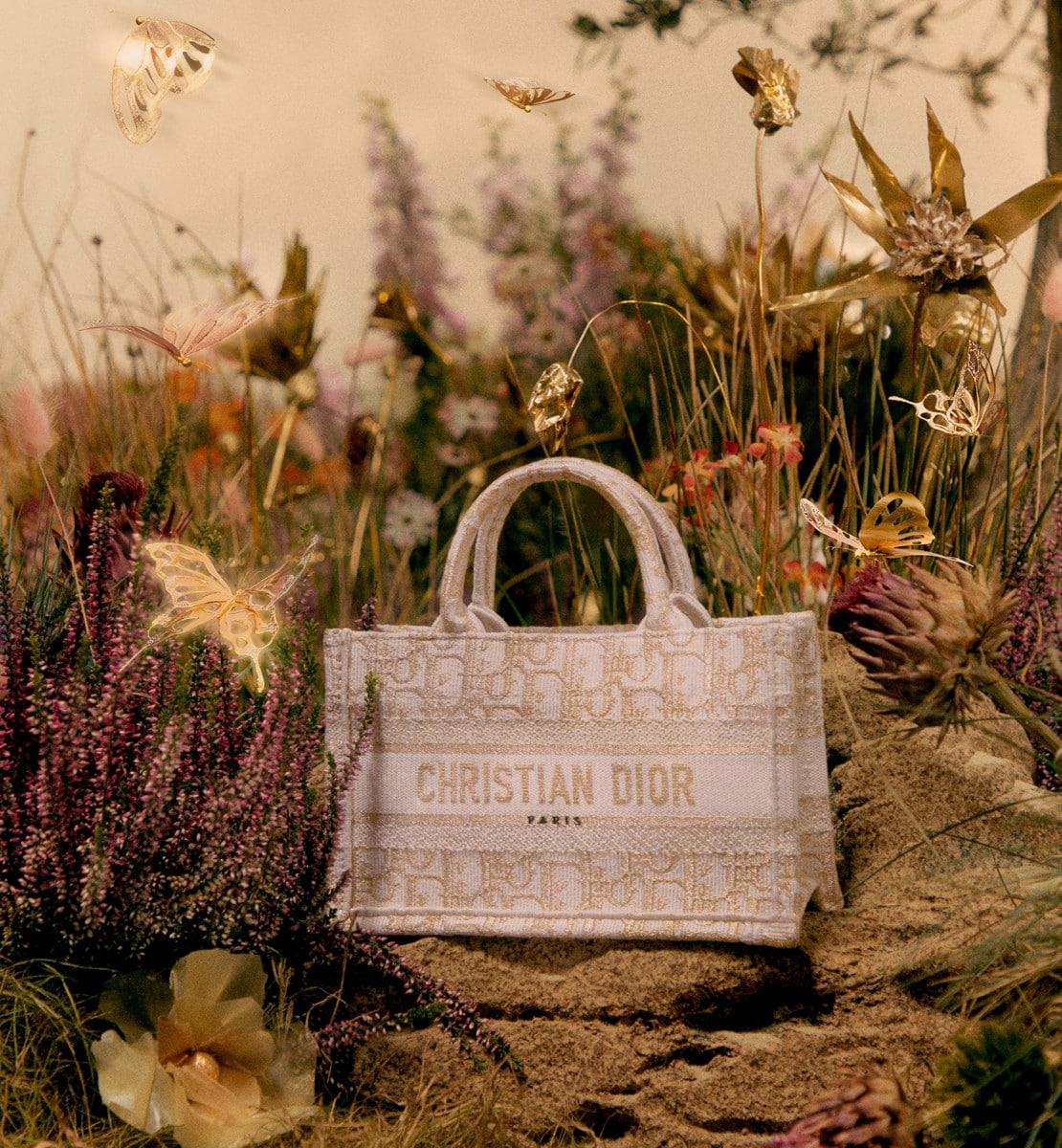 Mini cabas Dior Book Tote à bandoulière Broderie Dior Oblique doré