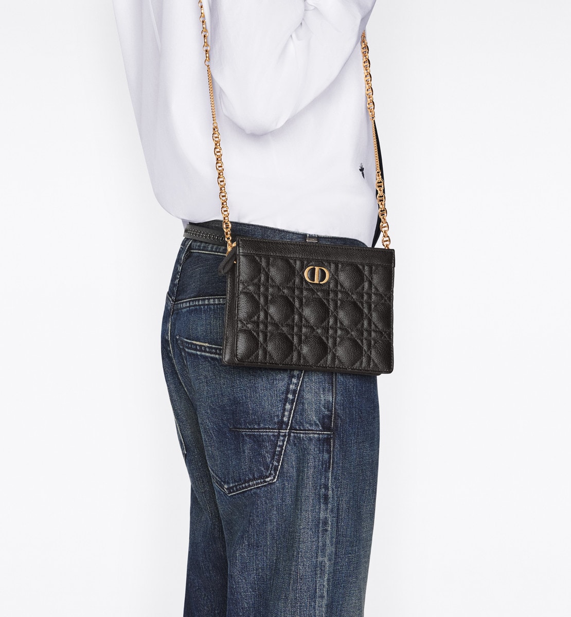 Pochette zippée à chaîne Dior Caro Cuir de veau Cannage souple noir