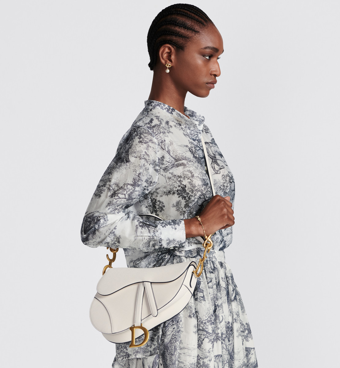 Sac Saddle à bandoulière Cuir de veau grainé couleur latte