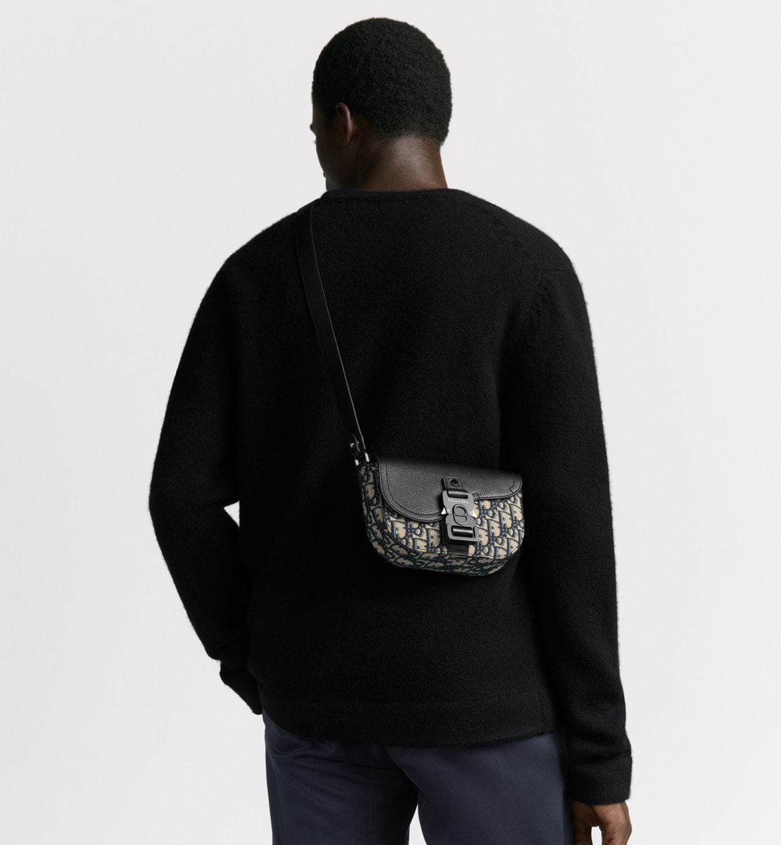 Mini sac Messenger à rabat Saddle Toile jacquard Dior Oblique beige et noir et cuir de veau grainé noir