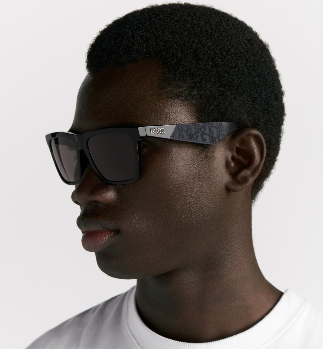 DiorB27 S1I Lunettes de soleil rectangulaires noires
