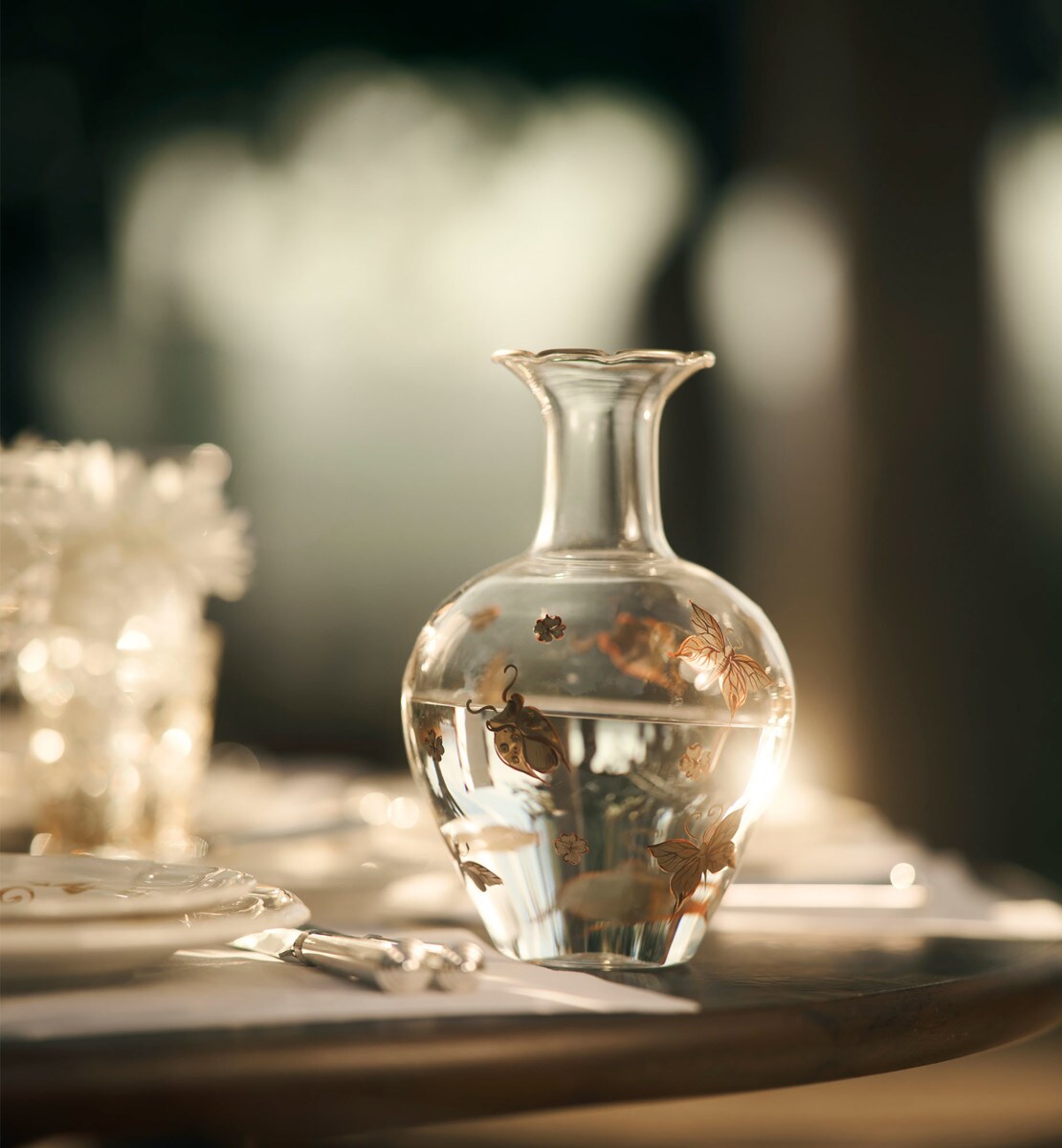 Carafe peinte à la main Bal des Abeilles, or