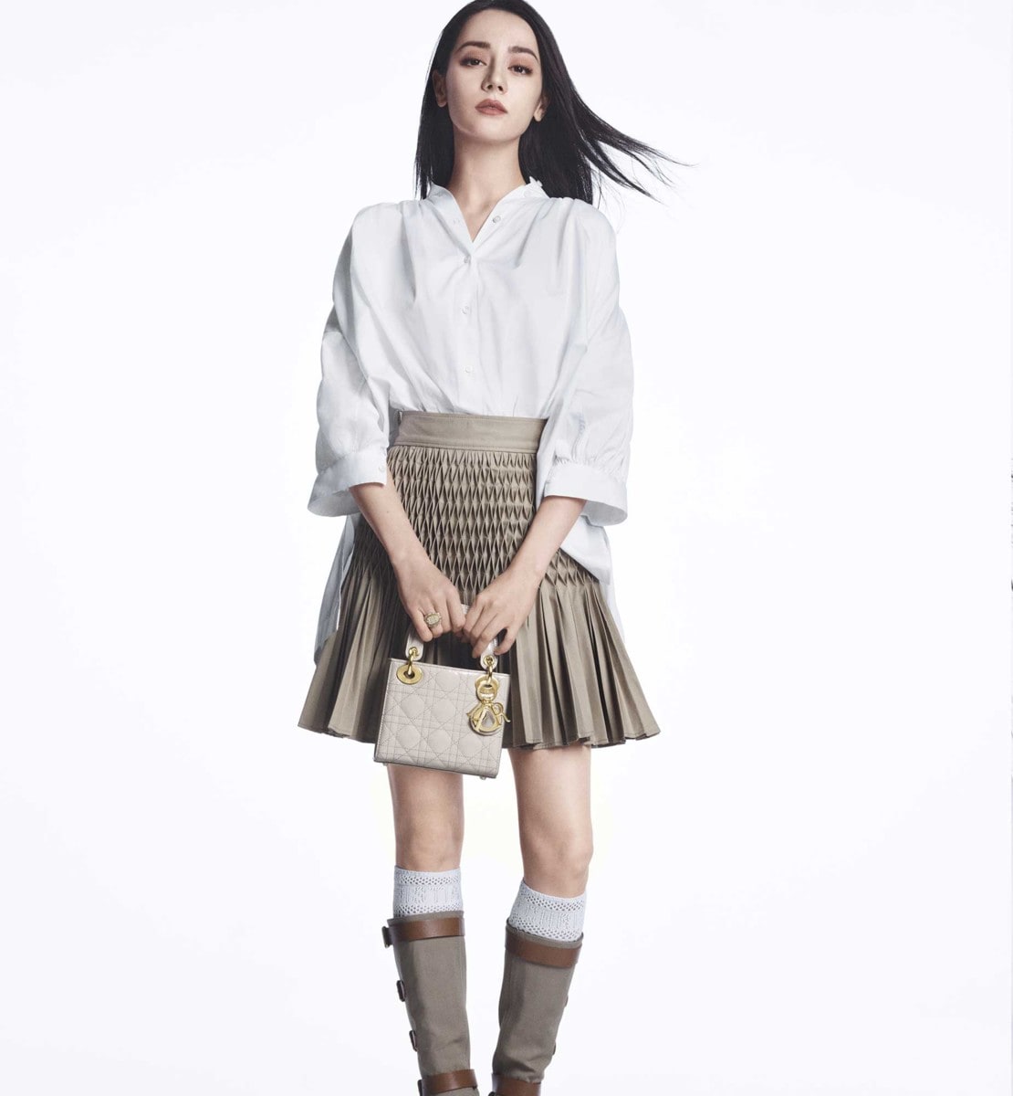 Sac Lady Dior Mini Cuir de veau Cannage verni beige Aesthetic