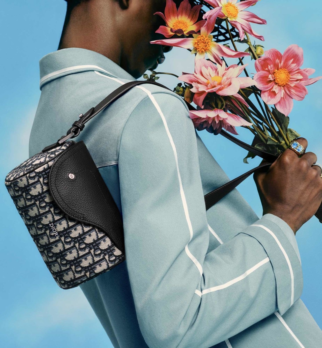 Sac bandoulière Roller Toile jacquard Dior Oblique beige et noir et cuir de veau grainé noir