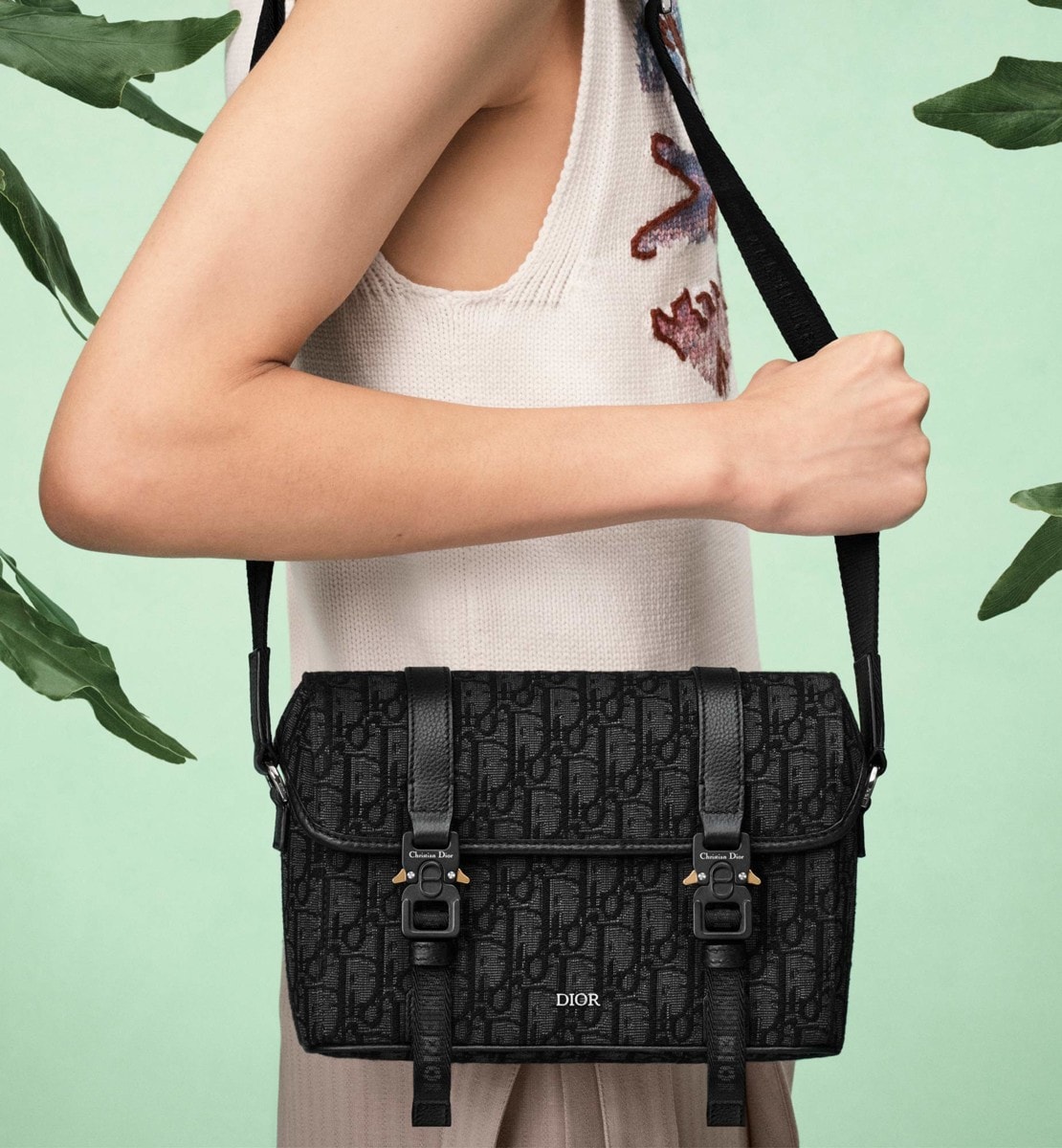 Sac Messenger à rabat Dior Hit The Road Toile jacquard Dior Oblique noir et cuir de veau grainé noir