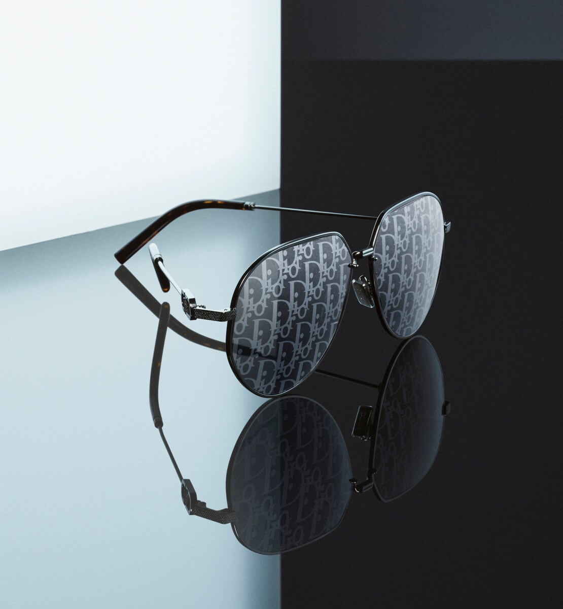 CD Link A1U Lunettes de soleil pilote miroir grises à motif Dior Oblique