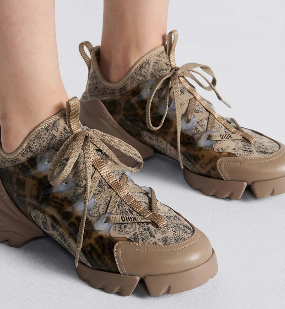 Sneaker D-Connect Tissu technique imprimé Plan de Paris beige et noir
